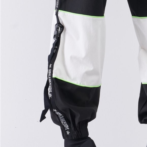 TRENDY DOLLZ Parachute Racetrack Cargo Pan… - Picture 8 of 8